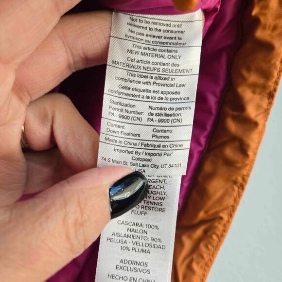 Cotopaxi Women’s Down Vest – Size Large - Picture 4 of 5